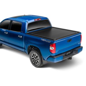 Retrax 07-18 Tundra CrewMax 5.5ft Bed with Deck Rail System RetraxONE XR