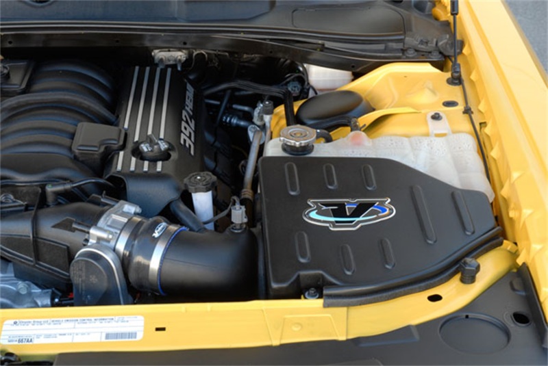 Volant Chrysler/Dodge 12-23 300/Charger/11-23 Challenger 6.4L PowerCore Closed Box Air Intake System - Image 2
