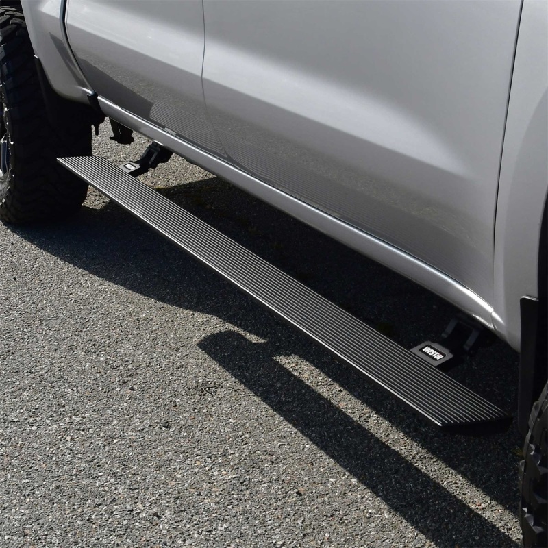 Westin 19-26 Chev/GMC Silv/Srra 1500 CC (No 19 LTD) / 20-26 2500/3500 Pro-e Running Boards - Tex Blk - Image 6