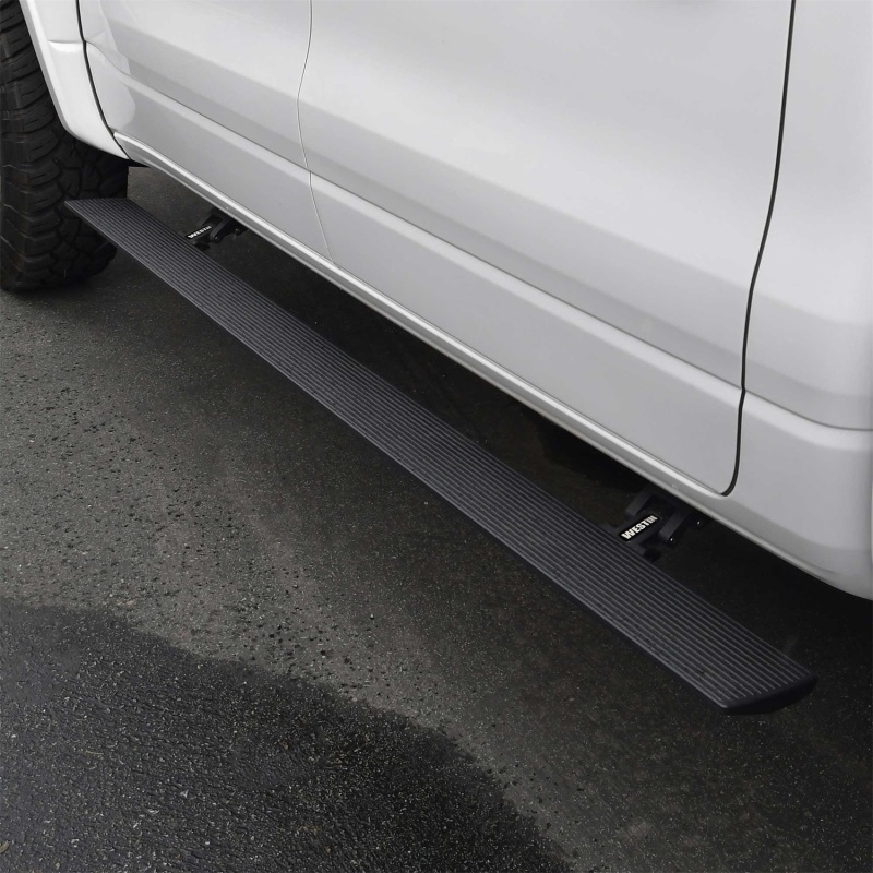 Westin 19-25 RAM 1500 Crew Cab (Excl. 2019+ 1500 Clsc.) Pro-e Running Boards - Tex. Blk - Image 7