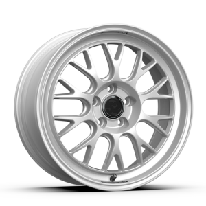 fifteen52 Holeshot RSR 18x8.5 5x112 42mm ET 57.1mm Center Bore Radiant Silver