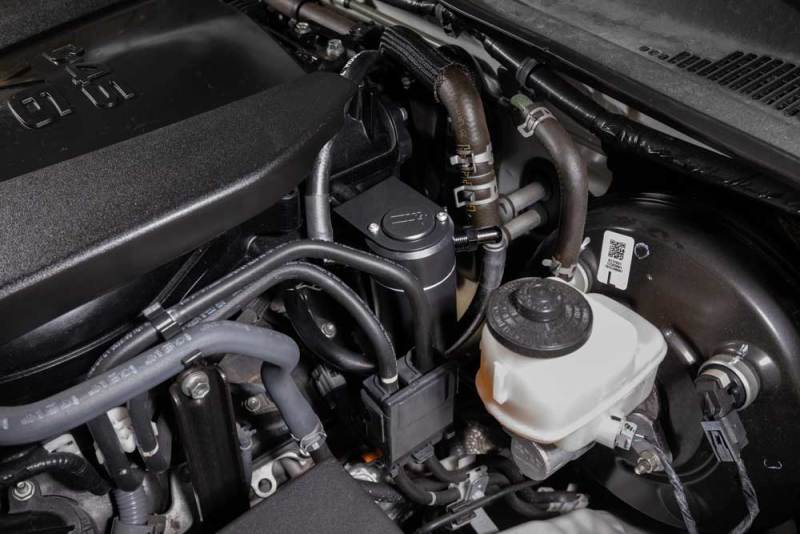 K&N 16-23 Toyota Tacoma 3.5L Oil Catch Can - Image 4