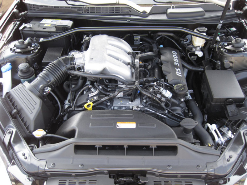 K&N Hyundai Genesis Coupe 2.0T/3.8 Drop In Air Filter - Image 4