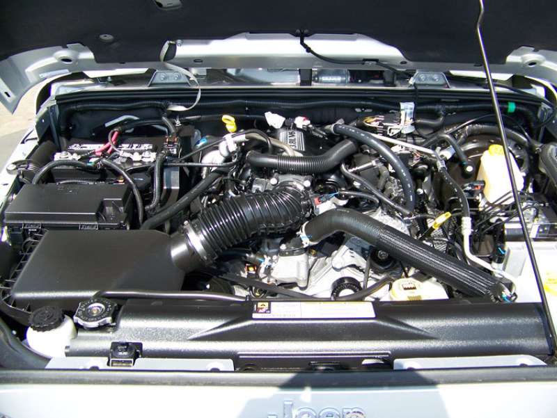 K&N 07-10 Jeep Wrangler 3.8L V6 Drop In Air Filter - Image 5