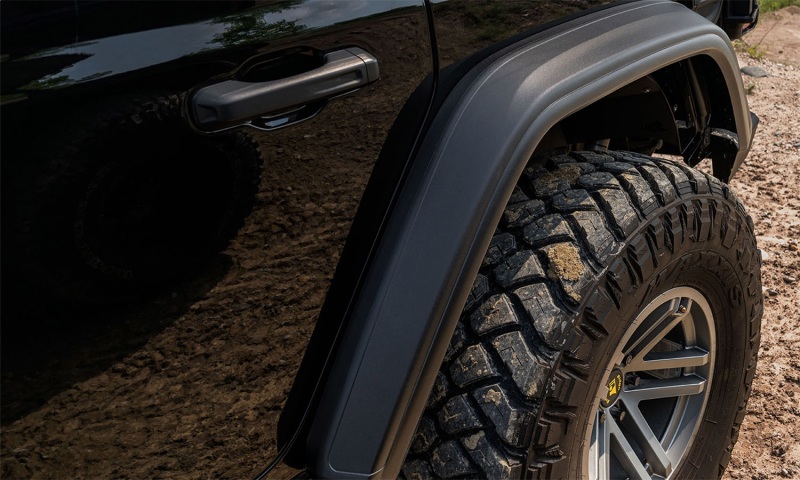 Bushwacker 18-21 Jeep Wrangler JL (2-Door & 4-Door) Flat Style Flares 4pc - Black - Image 4