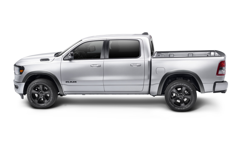 Bushwacker 19-22 Ram 1500 (Excl. Rebel/TRX) 76.3 & 67.4in Bed OE Style Flares 4pc Set - Blk / Smooth - Image 3