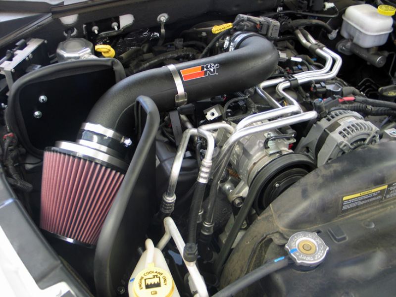 K&N 05-06 Dodge Dakota V8-4.7L Performance Intake Kit - Image 4