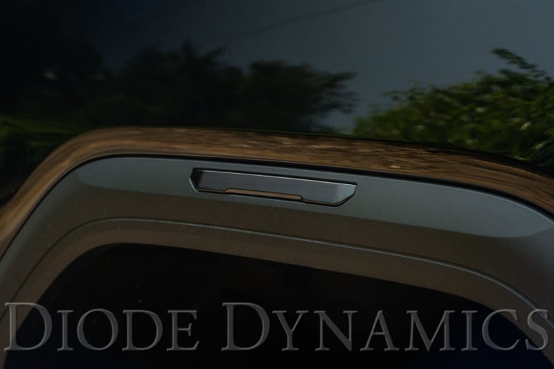 Diode Dynamics 20-21 Sierra 2500/3500 HD LED Sequential Sidemarkers Smoked Set - Image 4