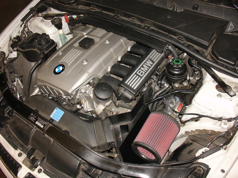 Injen 08-09 128i E82 / 07-09 328i E92 / 2006 330i E92 3.0L 6 Cyl. (Includes Heat Shield) Black Short - Image 3