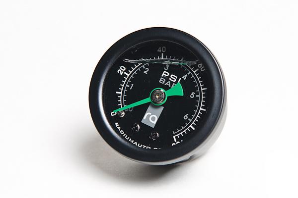 Radium Engineering Fuel Pressure Gauge w/ 6AN Inline Adapter - Image 5
