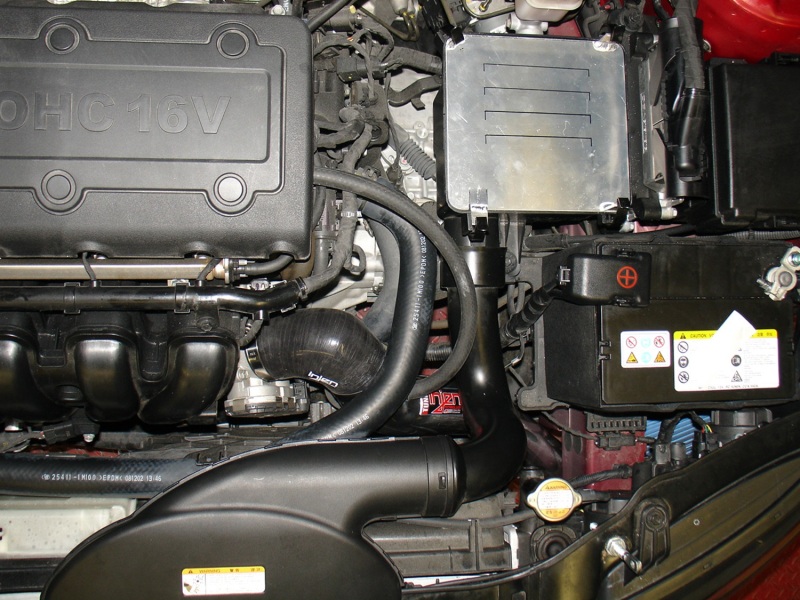 Injen 09-10 Kia Forte 2.0L-4cyl 5speed Black Cold Air Intake - Image 3