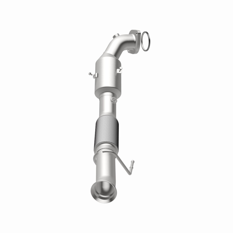 MagnaFlow Conv DF 16-17 Ford Focus 2.3L Underbody - Image 3