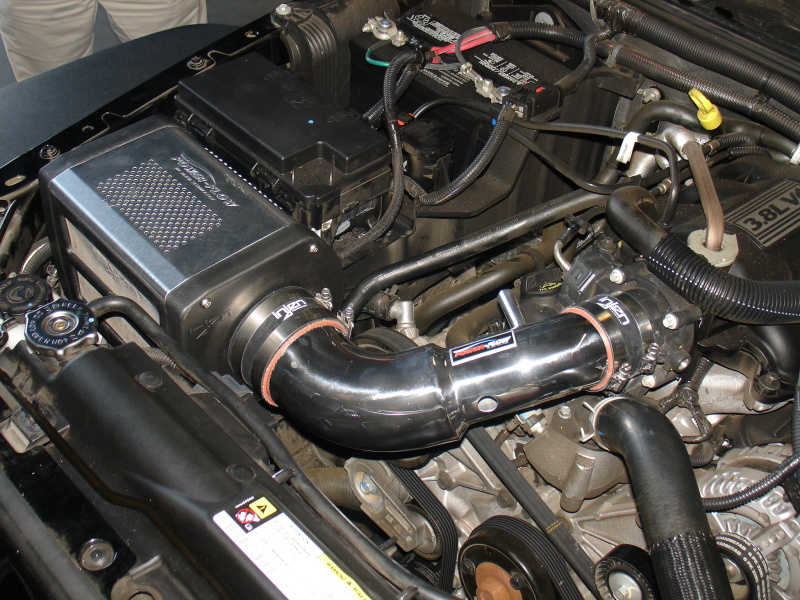 Injen 07-09 Wrangler 3.8L V6 w/ Box Wrinkle Black Power-Flow Air Intake System - Image 5