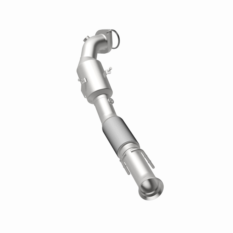 MagnaFlow Conv DF 16-17 Ford Focus 2.3L Underbody - Image 2