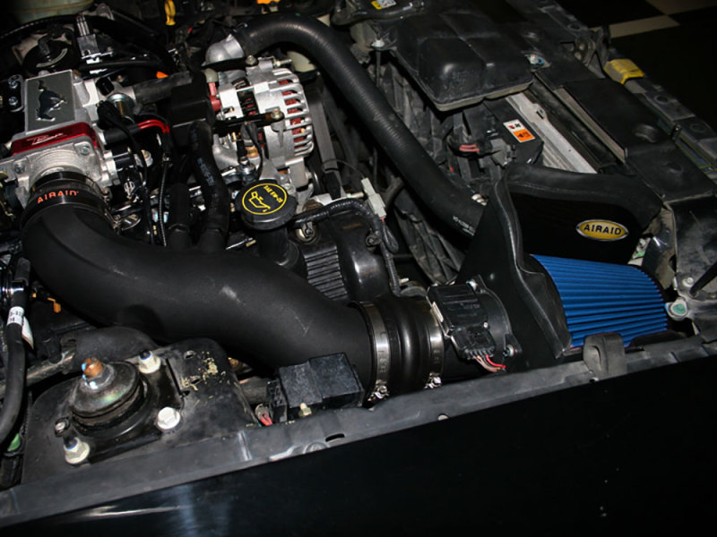 Airaid 99-04 Mustang GT MXP Intake System w/ Tube (Dry / Blue Media) - Image 5