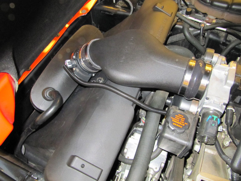 Airaid 01-04 Corvette C5 CAD Intake System w/ Tube (Dry / Red Media) - Image 5